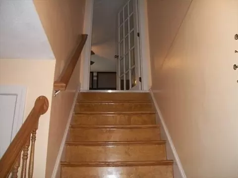 Entry Way - 62 Frederick St #37, Dracut, MA 01826 photo 2 of 5