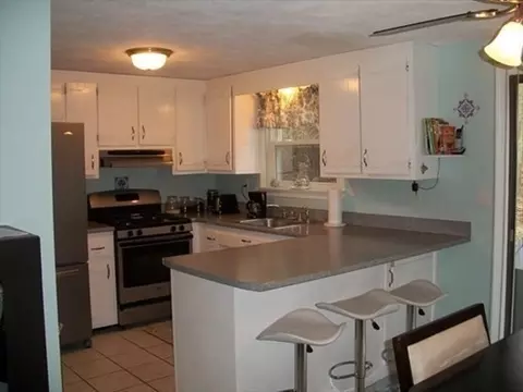 Kitchen - 62 Frederick St #37, Dracut, MA 01826 photo 1 of 2