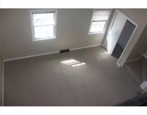 Living - 62 Frederick St #37, Dracut, MA 01826 photo 1 of 2