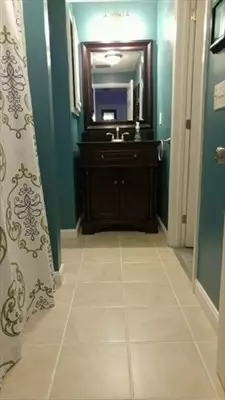 Bath - 62 Frederick St #37, Dracut, MA 01826 photo 2 of 3
