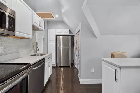 Kitchen - 18 Henry St, Everett, MA 02149 photo 4 of 5