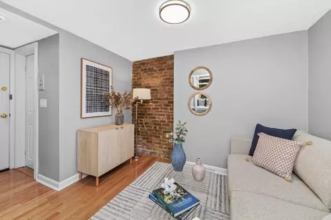 57 W Cedar St #2, Boston, MA 02114