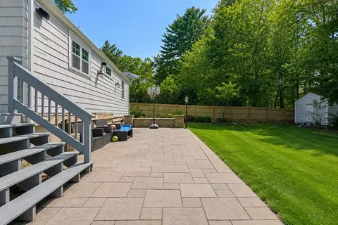 Exterior - 50 Rustic Rd, Walpole, MA 02032 photo 8 of 9