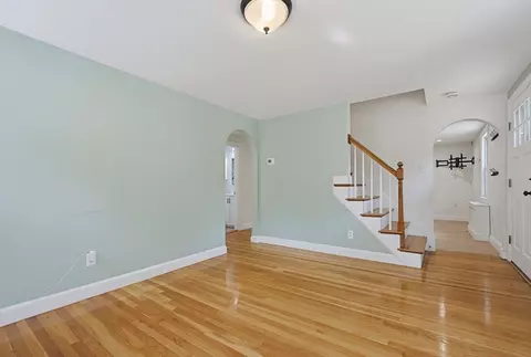Living - 50 Rustic Rd, Walpole, MA 02032 photo 5 of 7