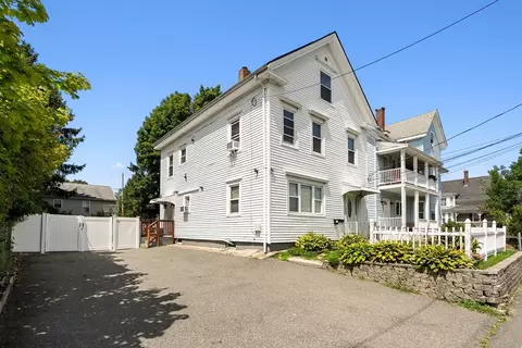 452 N Montello St, Brockton, MA 02302