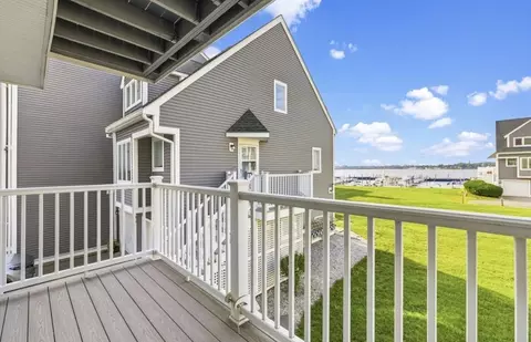 Exterior - 700 Shore Dr #9-901, Fall River, MA 02721 photo 2 of 2