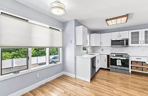 Kitchen - 700 Shore Dr #9-901, Fall River, MA 02721 photo 4 of 6