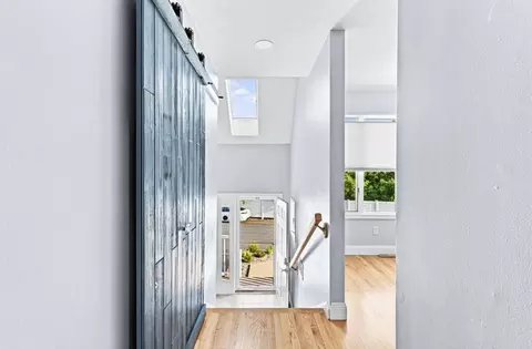 Entry Way - 700 Shore Dr #9-901, Fall River, MA 02721 photo 2 of 2