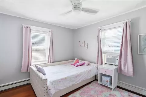 Bedroom - 20 Berkley Rd, Hull, MA 02045 photo 4 of 5