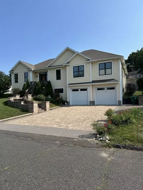 Exterior - 139 Blanchard St, Chicopee, MA 01020 photo 8 of 8