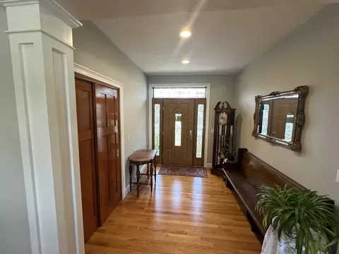 Entry Way - 139 Blanchard St, Chicopee, MA 01020 photo 2 of 3