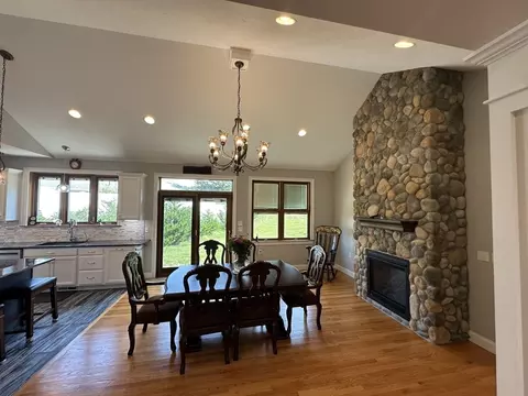 Dining - 139 Blanchard St, Chicopee, MA 01020 photo 2 of 2