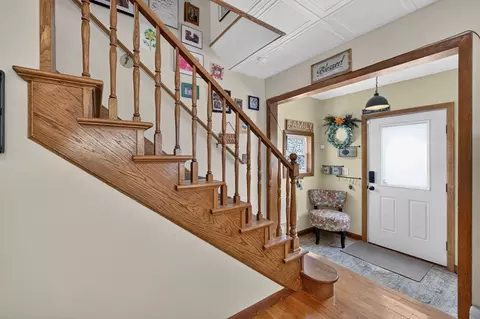 Entry Way - 208 Hudson St, Fall River, MA 02720 photo 2 of 4