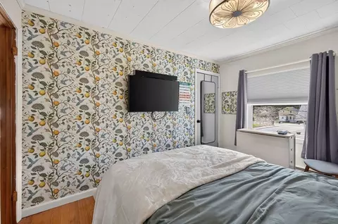 Bedroom - 208 Hudson St, Fall River, MA 02720 photo 2 of 10
