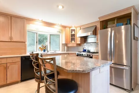 Kitchen - 32 Mcgregory Rd, Sturbridge, MA 01566 photo 1 of 3