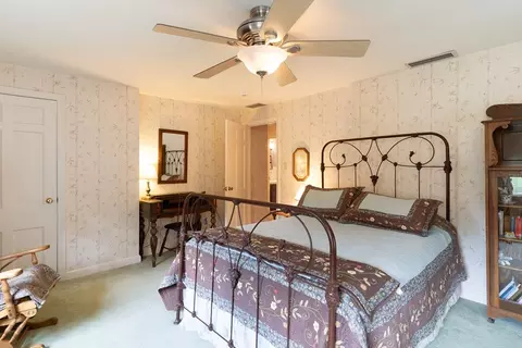 Bedroom - 32 Mcgregory Rd, Sturbridge, MA 01566 photo 5 of 6