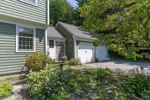 Exterior - 32 Mcgregory Rd, Sturbridge, MA 01566 photo 7 of 13