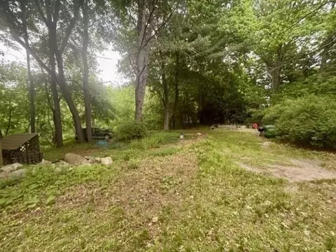 Exterior - 76 Summer Ave, Reading, MA 01867 photo 10 of 14
