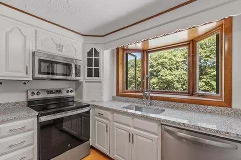 Kitchen - 79 Bathrick Rd, Westminster, MA 01473 photo 2 of 5
