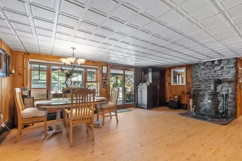 Dining - 79 Bathrick Rd, Westminster, MA 01473 photo 2 of 3