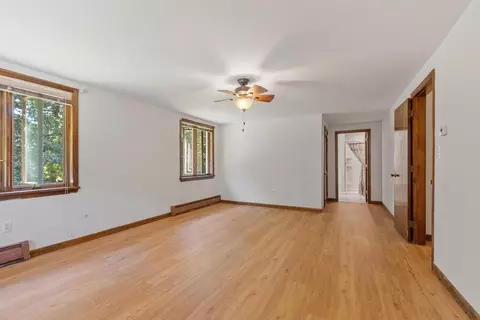 Living - 79 Bathrick Rd, Westminster, MA 01473 photo 4 of 7
