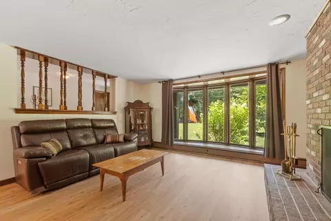 Living - 79 Bathrick Rd, Westminster, MA 01473 photo 1 of 7