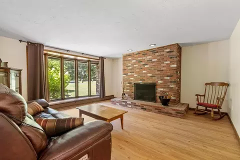 Living - 79 Bathrick Rd, Westminster, MA 01473 photo 2 of 7