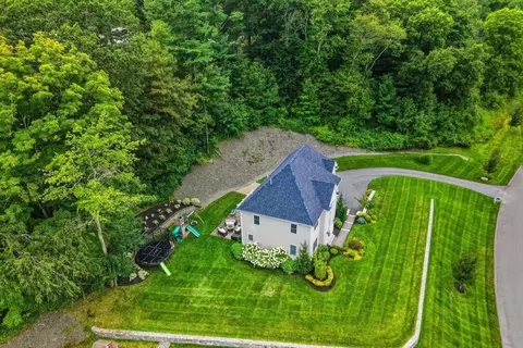 View/Area - 4 E Meadow Ln, Middleton, MA 01949 photo 1 of 1