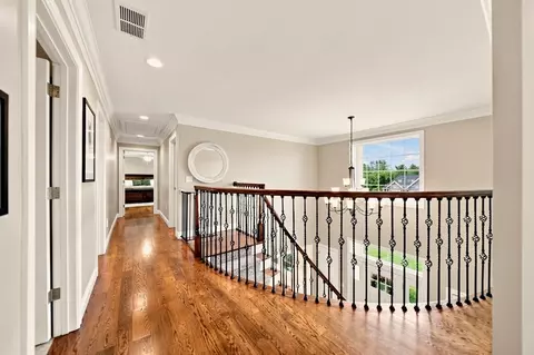 Entry Way - 4 E Meadow Ln, Middleton, MA 01949 photo 3 of 3