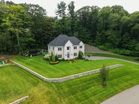 Other - 4 E Meadow Ln, Middleton, MA 01949 photo 11 of 12