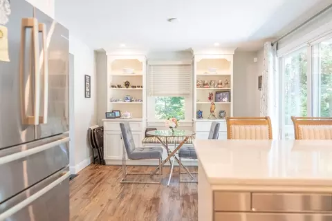 Kitchen - 10 Pinehurst Dr, Bourne, MA 02532 photo 6 of 7