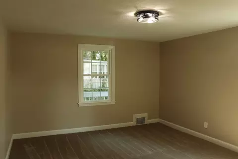Bedroom - 45 Vail, Springfield, MA 01118 photo 1 of 5