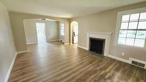 Living - 45 Vail, Springfield, MA 01118 photo 2 of 2