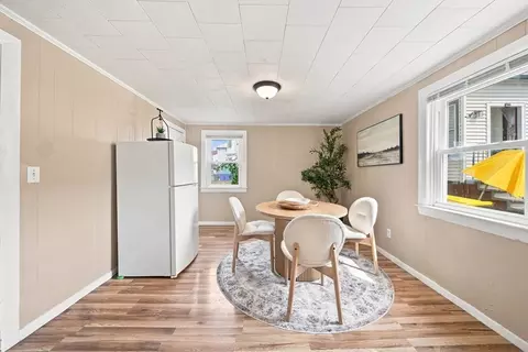 Dining - 231 County St, Fall River, MA 02723 photo 2 of 5