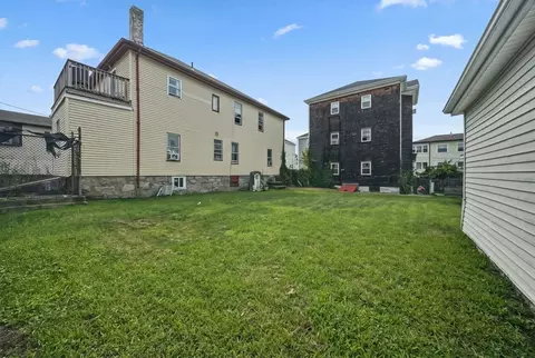 Exterior - 231 County St, Fall River, MA 02723 photo 5 of 9