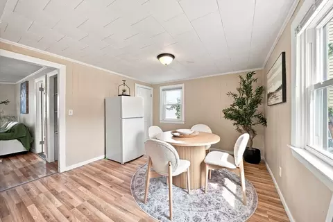 Dining - 231 County St, Fall River, MA 02723 photo 1 of 5