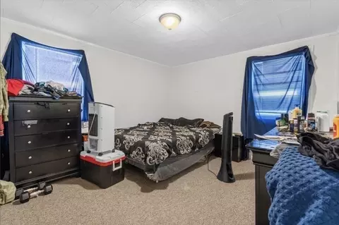 Bedroom - 231 County St, Fall River, MA 02723 photo 4 of 4