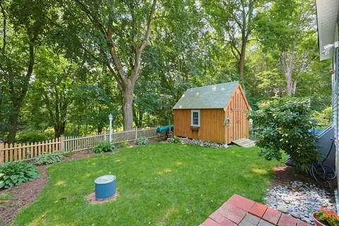Exterior - 9 Parmenter Ave, Maynard, MA 01754 photo 5 of 6