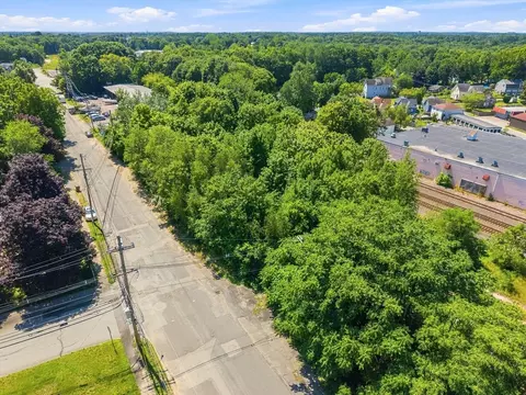 50 Cambridge St, Middleboro, MA 02346