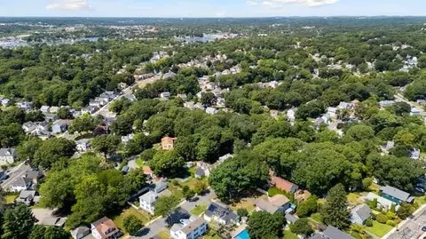 View/Area - 40 Hillside Ave, Beverly, MA 01915 photo 4 of 5