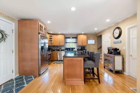 Kitchen - 40 Hillside Ave, Beverly, MA 01915 photo 2 of 4