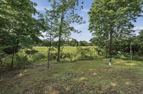 Exterior - 3 Point St, Freetown, MA 02702 photo 3 of 6