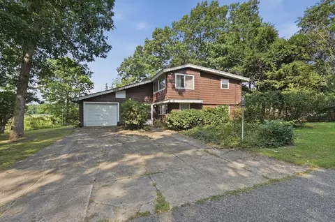 Exterior - 3 Point St, Freetown, MA 02702 photo 2 of 6