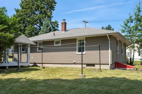 Exterior - 128 Clark St, Worcester, MA 01606 photo 5 of 10