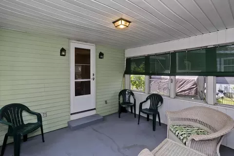 Exterior - 135 Prentice, Springfield, MA 01104 photo 6 of 11