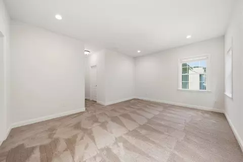 208 Mohawk Path, Holliston, MA 01746 photo 22