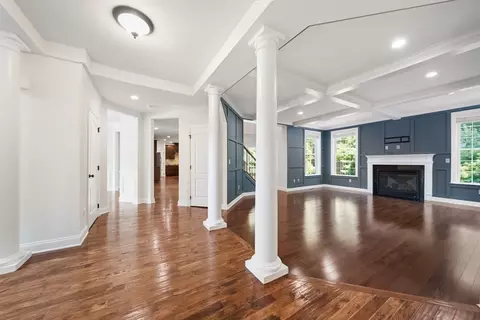 208 Mohawk Path, Holliston, MA 01746 photo 9