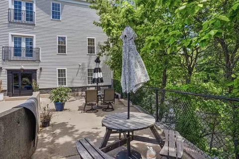 Exterior - 148 Bernon #7, Woonsocket, RI 02895 photo 1 of 4