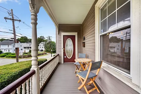 Exterior - 41 Maple St, Stoneham, MA 02180 photo 2 of 6