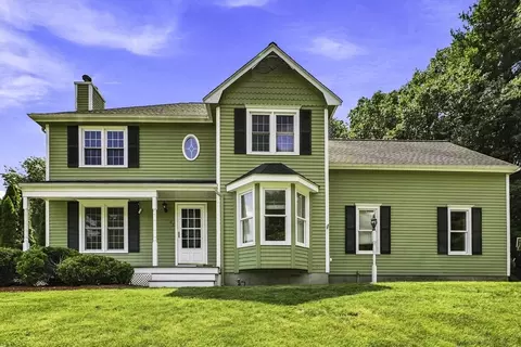 22 Stoney Hill Rd, Shrewsbury, MA 01545